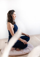 hvordan bruke meditasjonspute økologisk bomull meditere meditering mindfulness guidet norsk