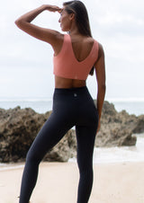 rosa ferskenfarget seamless treningstopp sportsbh tights sett Bærekraftig treningstøy