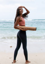 rosa ferskenfarget seamless treningstopp sportsbh tights sett Bærekraftig treningstøy