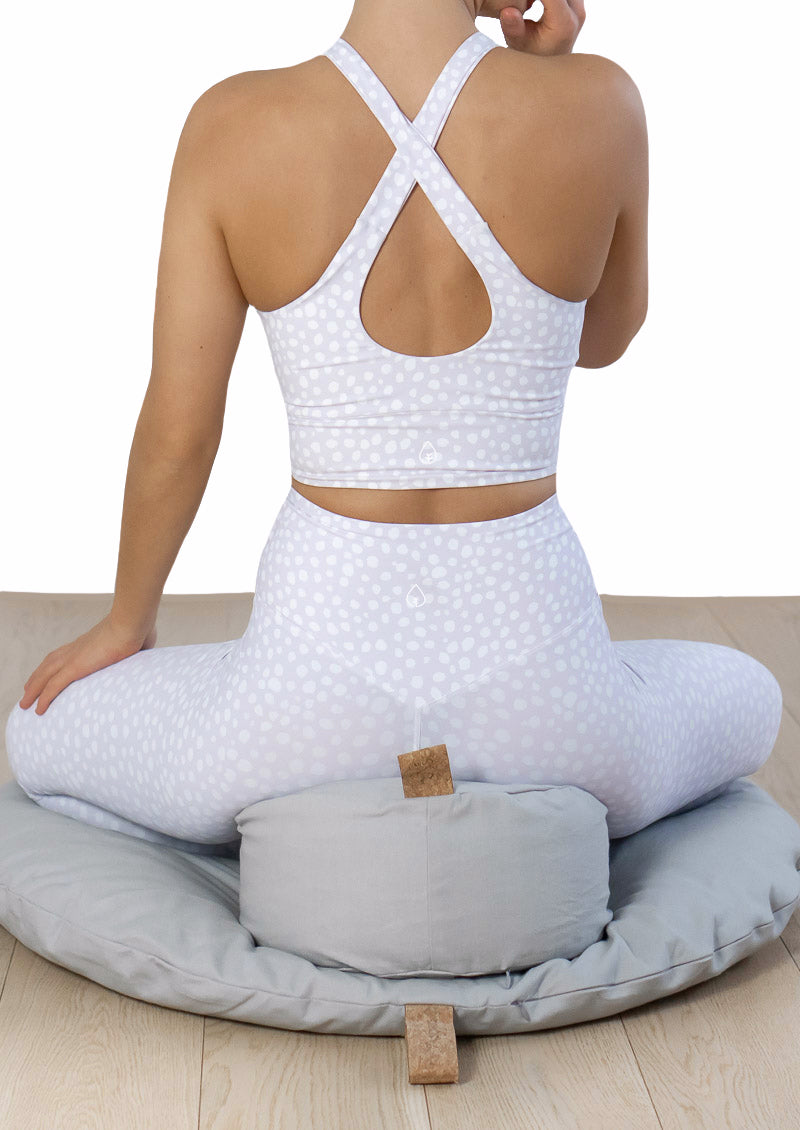 bærekratig treningstøy med print meditasjonspute sett grå økologisk bomull zafu zabuton