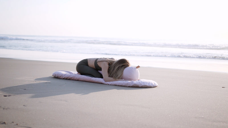 -50% The Cloud - Yin Yoga Day Bed - Pudder Rosa