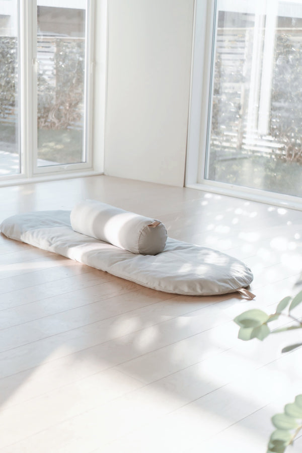 The Cloud - Yin Yoga Day Bed - Grå